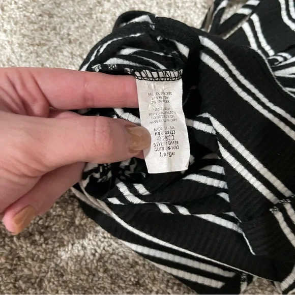 Striped Black and White Bodysuit - Picture 3 of 3